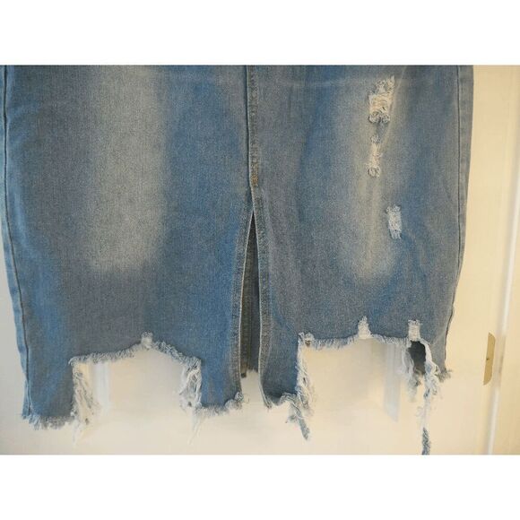Fam Fam XL Blue Distressed Denim Skirt Front Slit Raw Hem Jean Skirt - Picture 3 of 9